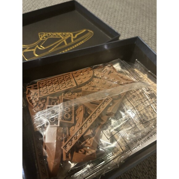 Netmagnetism Series 7 AJ1 Low Travis Mocha Kick Bricks - Picture 6 of 7